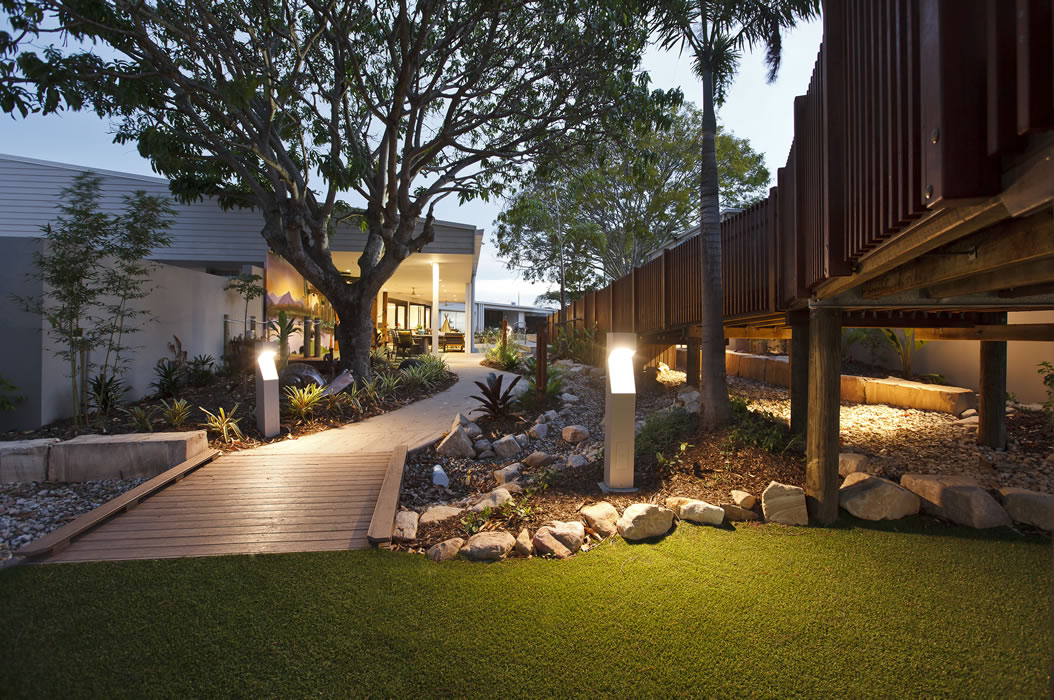 Hummingbird House, Brisbane - Australia © Eagle Lighting