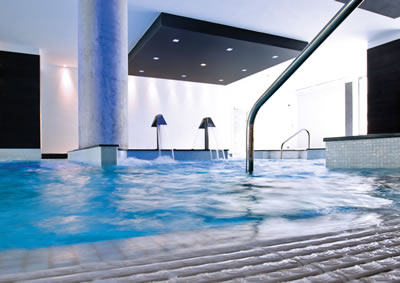 ZIP DOWN-LIGHT COMFORT